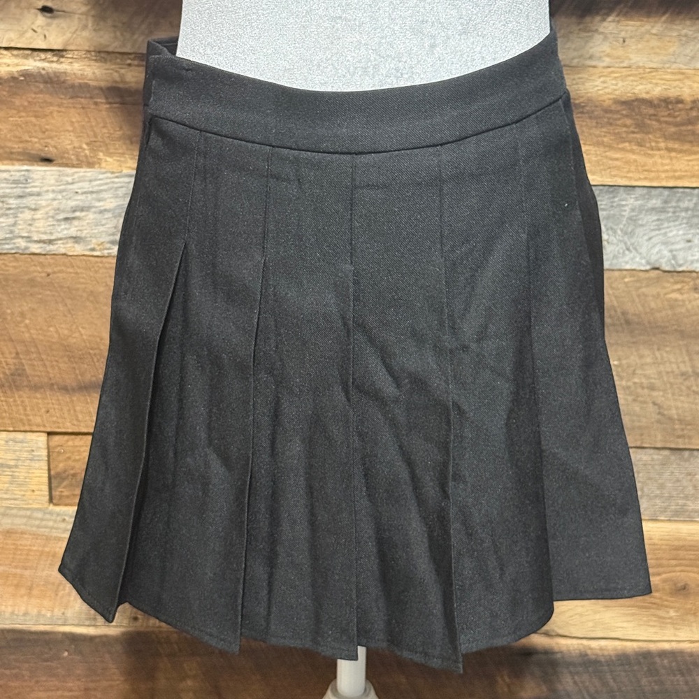 Classic Black Pleated Mini Skirt - Flattering A-Line